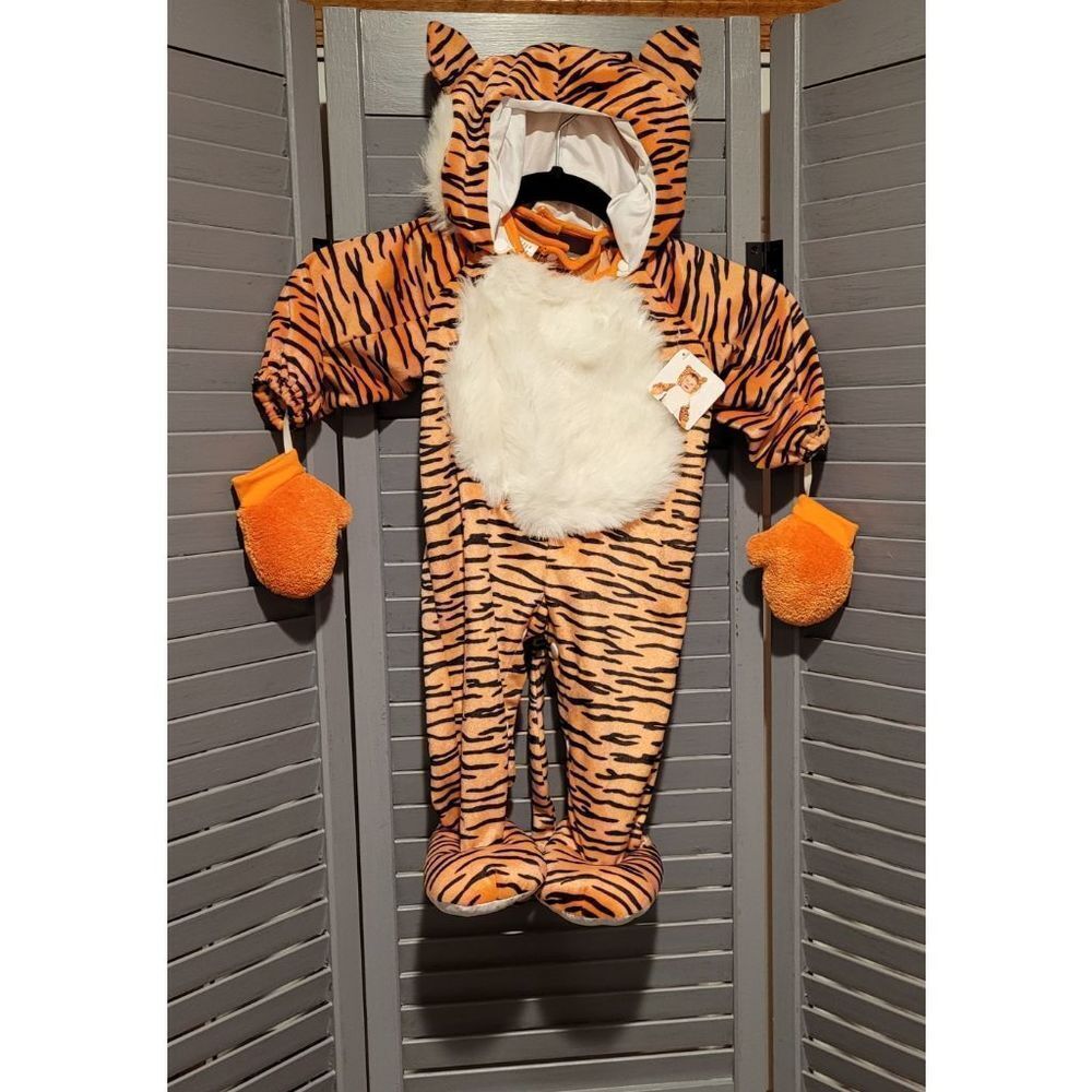 Fun World Cuddly Tiger-  Size 6-12 M- NWT